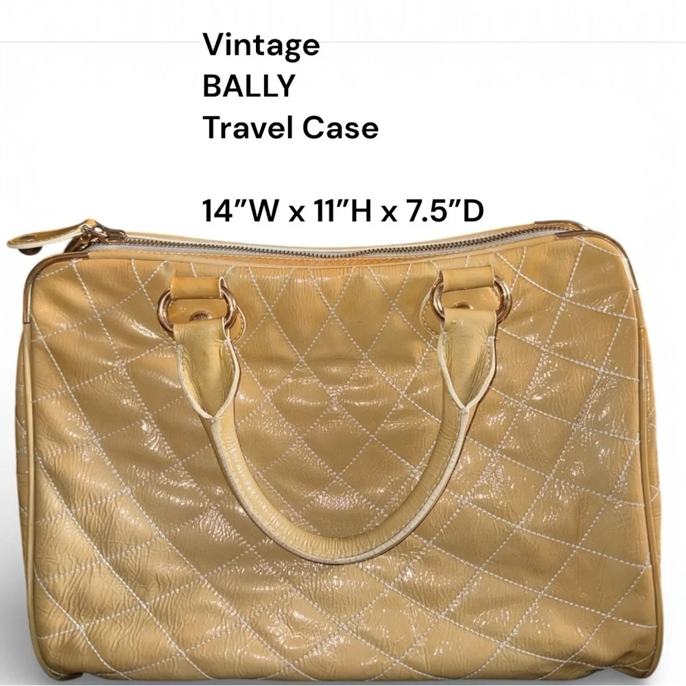 Vintage Bally Quilted Patent Leather Travel Bag Cream Italy Carryall Zipper Logo